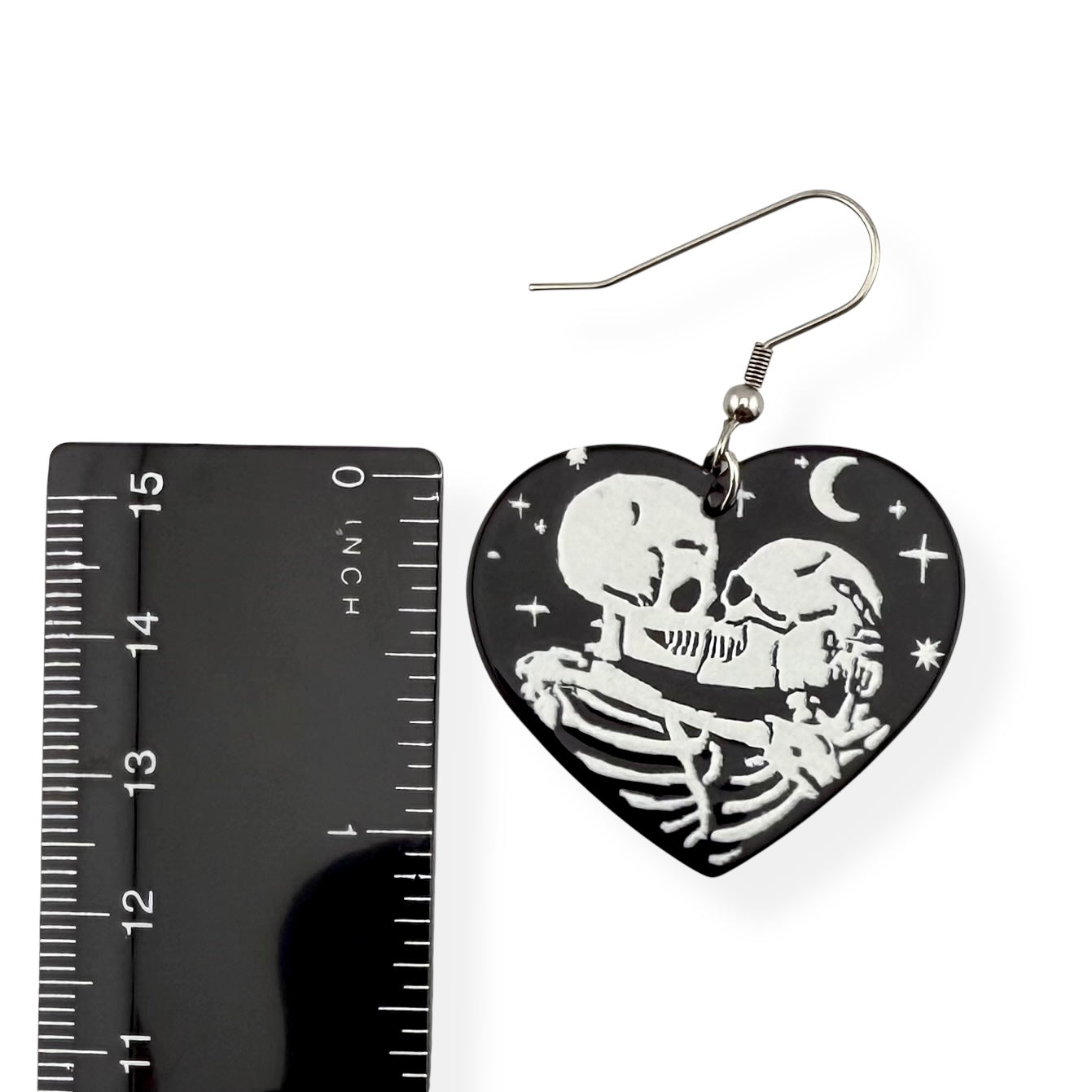 Skeleton Lovers Heart Earrings – Gothic Romance Acrylic Earrings for Halloween, Alternative Fashion & Unique Style