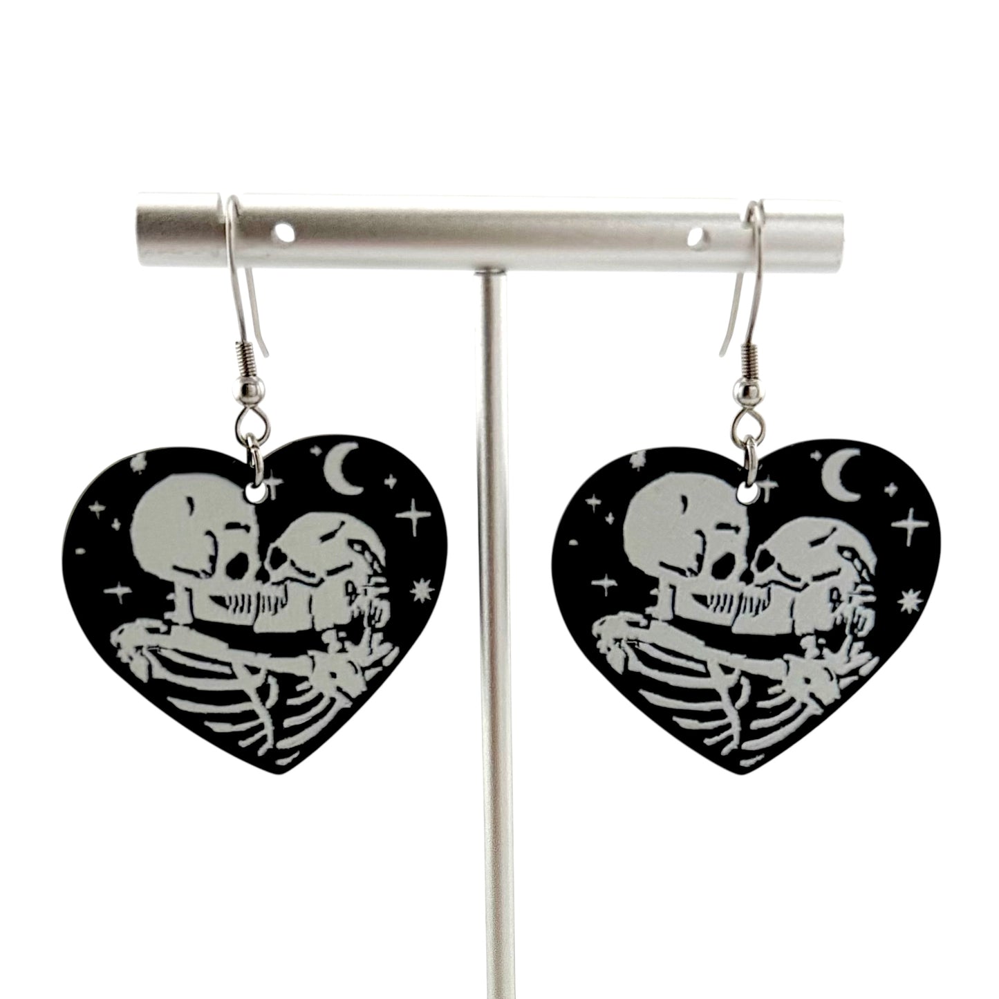 Skeleton Lovers Heart Earrings – Gothic Romance Acrylic Earrings for Halloween, Alternative Fashion & Unique Style